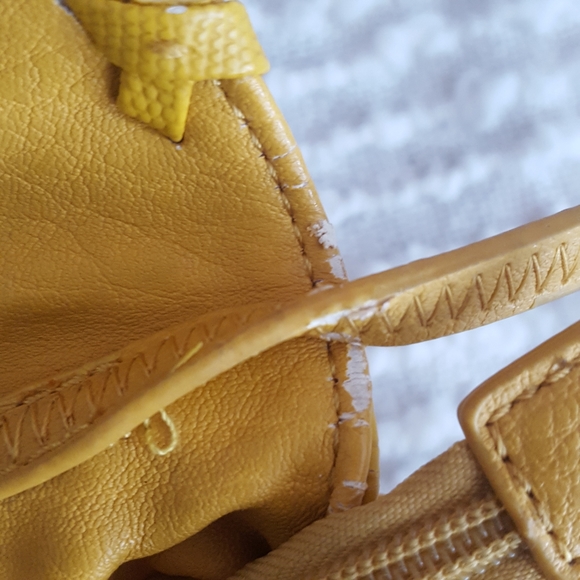 Steve Madden Mustard Fringe Purse - Picture 4 of 7